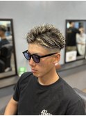 ツイストバック