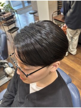 ヘアーワークス ボナ(HAIR WORKS bona.) 曲がる縮毛矯正/メンズカット/ビジネス