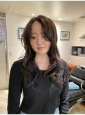 柔らかく動くレイヤーカット/海外風ハイライト