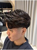 簡単スタイリング！フェザーショートパーマ