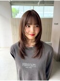 レイヤーカットハッシュカットミディアムレイヤー