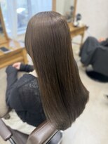 ジェナ(Jena)&nbsp;自然な艶髪へ縮毛矯正×髪質改善