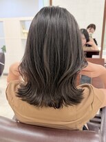 キアラ(Kchiara)&nbsp;振り返り美人レイヤーボブ/kchiara福岡新名敬子