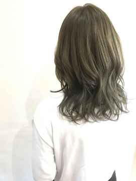 フリーズ 川西店(Freez) 【Freez】深めオリーブアッシュ