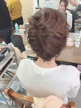 アチーブ 三宮(Achieve) ルーズな夜会巻き（ヘアセット専門店アチーブ）