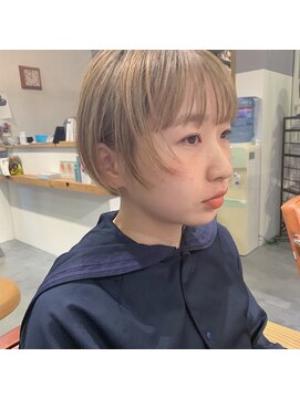 レガロ(Regalo) パツっとワイドバングミニボブ