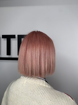 リベルテ 池袋(liberte) ピンクグラデーション