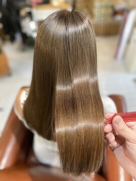 スリーピース 川越店(3piece) 究極の髪質改善【天使の輪】