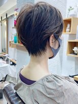 アヴァロン(AVALON) イルミナカラー・絶壁解消・ひし形・ショート・30代40代・猪狩