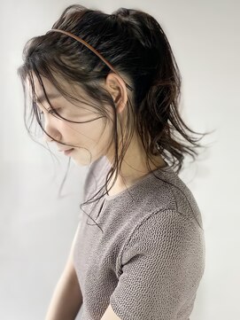 ザビー(THE B) 【本八幡 TheB】大人のポニーテール