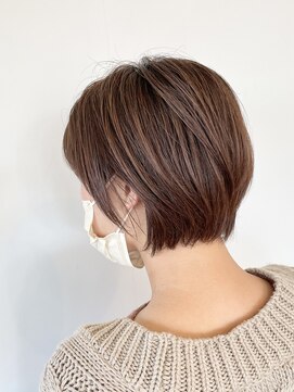 マヤ 小瀬店(MYA) ぱつっとショートボブ