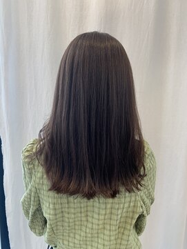 ペイジバイネオリーブ 吉祥寺店(Paige by Neolive) 重ためセミロング、カーキアッシュカラー