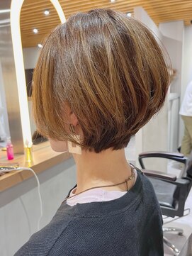 サロンドミルク 新百合ヶ丘店(salon de MiLK) セットが苦手なお客様も動きをだしやすい大人ショート！