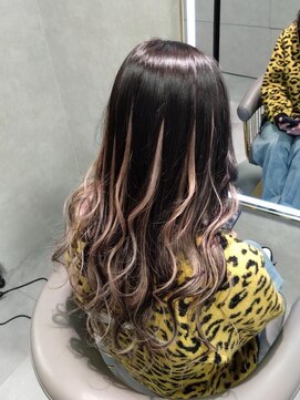 ニーナ ビューティーサロン(NINA Beauty Salon) プルエクステでバレイヤージュスタイル