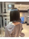 切りっぱなしナチュラルボブ