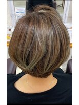 松本平太郎美容室 吉祥寺本店&nbsp;iNOAカラー×ハイライト　ショート/30代40代50代60代