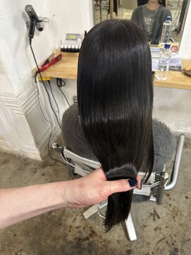 ウィークエンド(WEEKEND) ダークグレージュ+カット+TR【9900円】