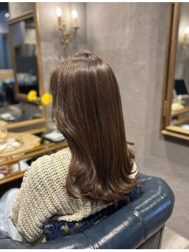 アルベラ(ALVELLA) アッシュグレージュ