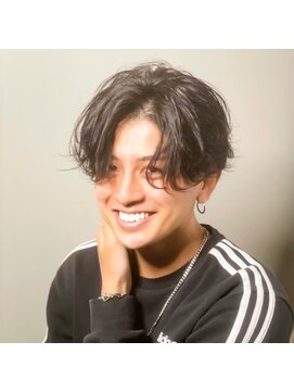 トゥルークリエイション 大宮(True Creation) ナチュラルセンターパート