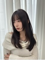 天神美容室&nbsp;海外レイヤーカットハッシュカットグレージュ