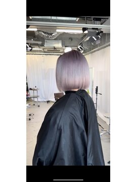 ブローチ(brooch) ホワイトシルバー　ケアブリーチ　静岡　草薙