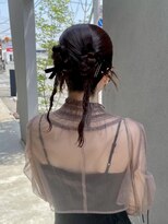 グルス(GruS)&nbsp;#お呼ばれヘア #ツイン #三つ編みヘアアレンジ