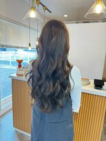 クララジャパン ナベシマ(CLALA JAPAN Nabeshima)&nbsp;縮毛矯正　質感ストレート　髪質改善カラー　顔まわり　ブリーチ