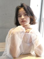 ニチカ(NYCHIKA)&nbsp;大人ショートヘア×シースルーバング