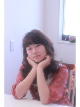 ルーミールーム(RoomieRoom) 大人可愛いふわっとロングカール前髪オン眉スタイル