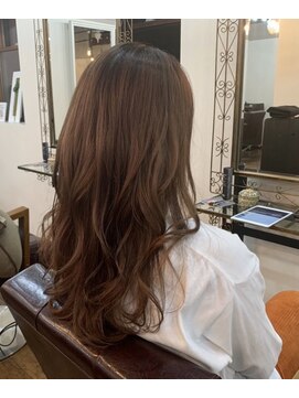 テラスグレース 横浜(TERRACE GRACE) ウェーブ ロングヘア