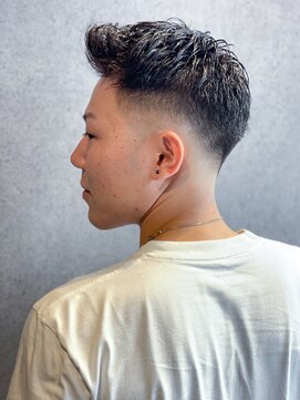 フジヤマバーバーショップ アジト(FUJIYAMA BARBER SHOP ajito) バーバーカット黒髪アップバングストリート【藤本ユースケ】0924