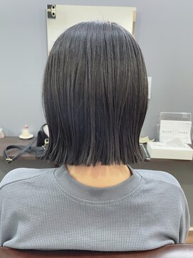 ケセラ(quesera) ミディアムボブ