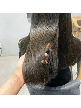 ミント(mint) 【 暗めのくすみオリーブグレー◎ 】