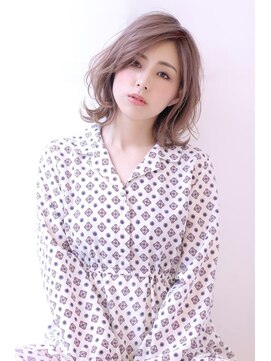 オーロ(ORO) 春カラー全顔型さんにおすすめミディアム