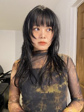 ナループロアツム(Nalu pu loa Tsum) パーマ落とし/ハイレイヤー/レイヤーカット