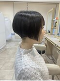 20代ショート前下がり大人可愛い刈り上げボブ刈り上げショート