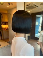 レターバイノベル(letter by novel)&nbsp;大人ボブ大人ショートボブミニボブ前髪なしオリーブグレージュ