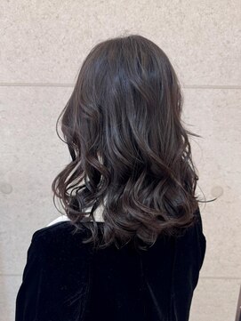 ヴィサージュ ギンザ VISAGE GINZA ミディアムふわ巻きヘア