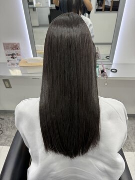 イオエ 心斎橋(ioe) 髪質改善トリートメント20代30代40代【髪質改善】