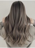 デザインカラーレイヤーカットウェットヘアオリーブベージュ白髪