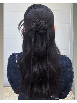 ガーランド (Garland) 【人気！】カチモリハーフアップ　ヘアアレンジ 結婚式 カチモリ