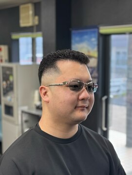 ケースタイル(K-style) アイロンパーマ　スキンフェード