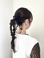 アミューズ(amuse)&nbsp;結婚式お呼ばれヘア　ツイン編みおろし