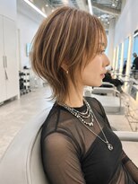 ダブルトーキョー シブヤ(W-TOKYO SHIBUYA)&nbsp;カジュアルウルフハイライト×ハッシュカット20代30代40代