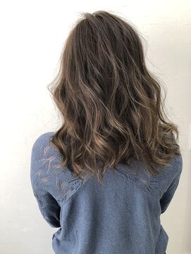 サンドイッチ(sandwich) sandwichアプリエカラーで、インナーカラーグラデーション