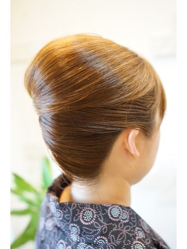 ヘアーサロン ポラリス(POLARIS) 夜会巻