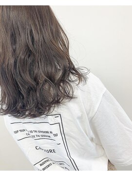 ガーランドウメダ(Garland umeda) ミディアムロング