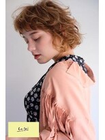 ラレイ(Lalei)&nbsp;【表参道/青山】イエローベージュ×くせ毛風ショート【ささき】