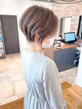 バンプ ギンザ(BUMP GINZA) 《30代40代》白髪ぼかしハイライト×前下がりボブ【イケダ】