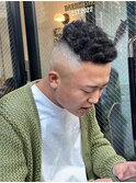 ボルサリーノパーマスキンフェード